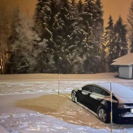 - 4 Personnes Apartment Chatel